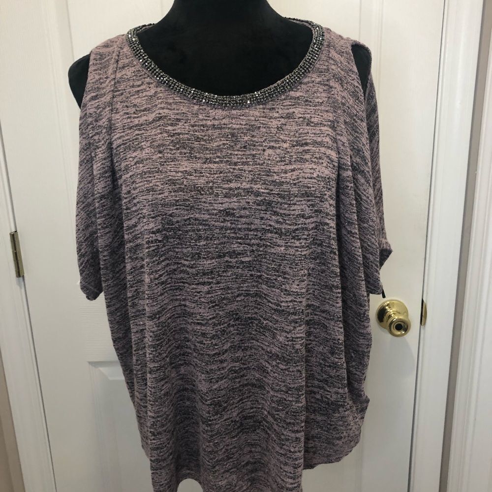 Juicy Couture pink and black top with jeweled collar, size large - Picture 8 of 8